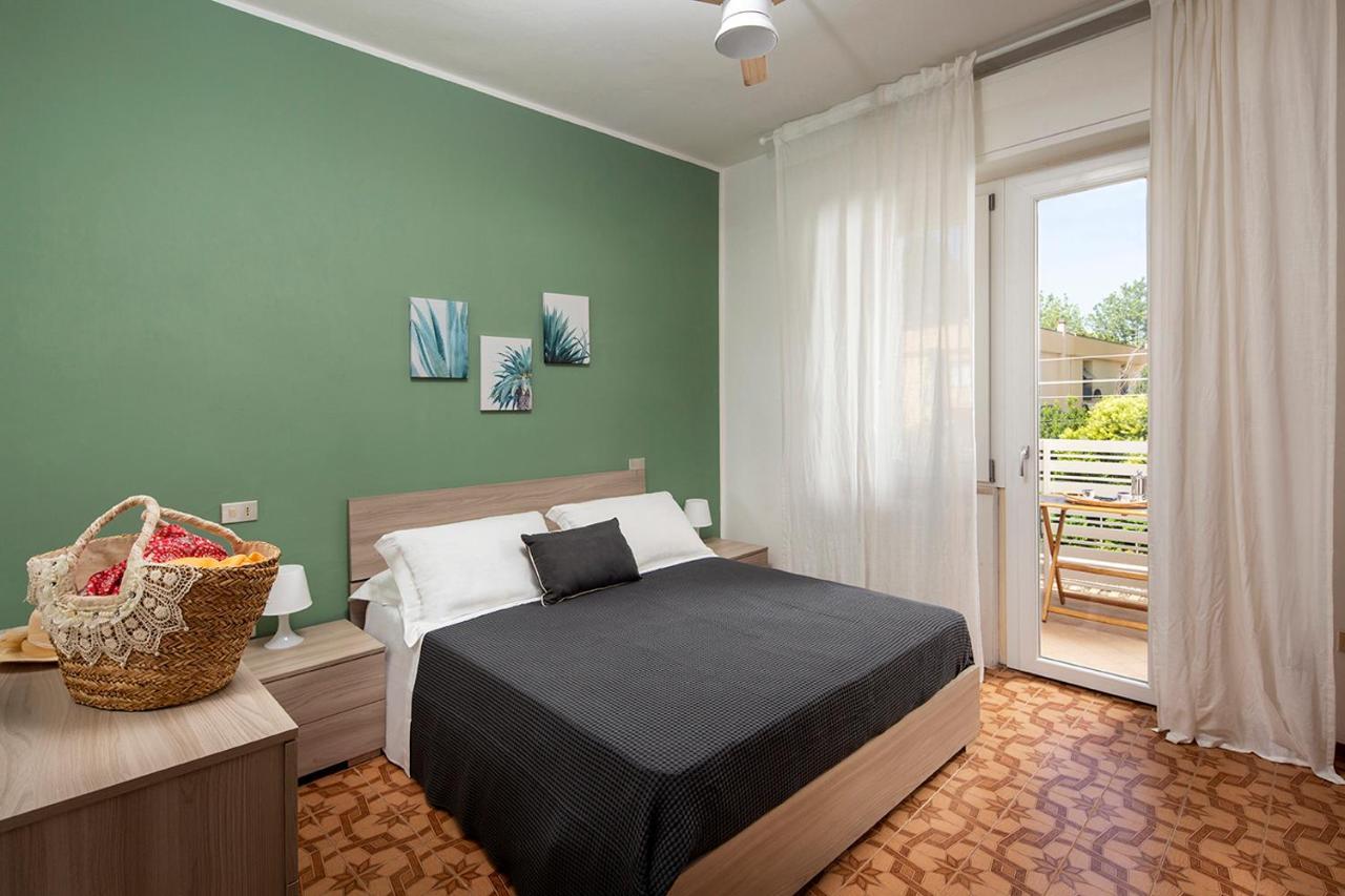 Appartamenti Villa Miramare ريميني المظهر الخارجي الصورة