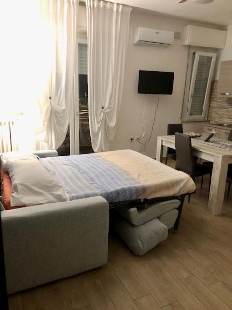 Appartamenti Villa Miramare ريميني المظهر الخارجي الصورة